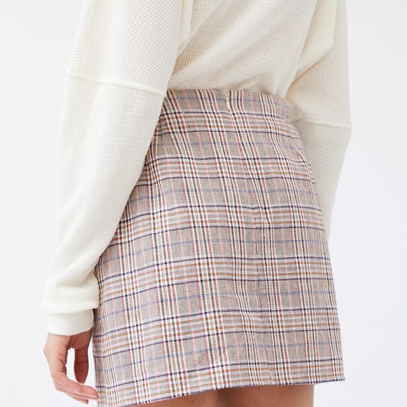 Lost + Wander Plaid Mini Skirt with Button Detail - Picture 4 of 5